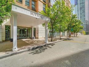 10 Regent St 319, Jersey City NJ 07302