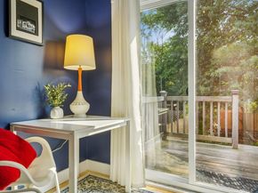 89 Prospect St, Jersey City NJ 07307