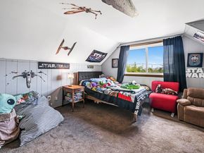 4 Gail Pl, Secaucus NJ 07094