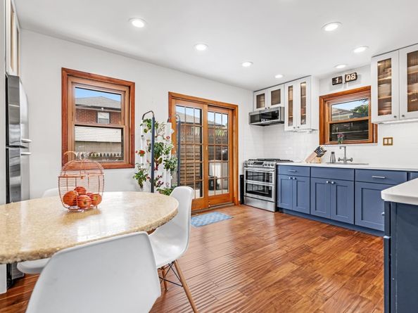 4 Gail Pl, Secaucus NJ 07094