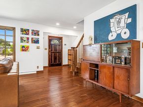 4 Gail Pl, Secaucus NJ 07094