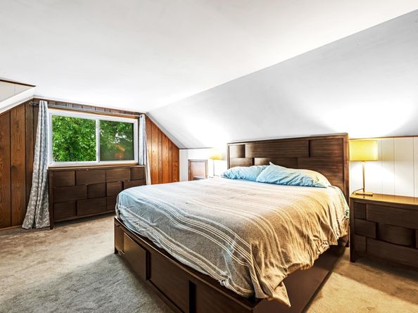 4 Gail Pl, Secaucus NJ 07094