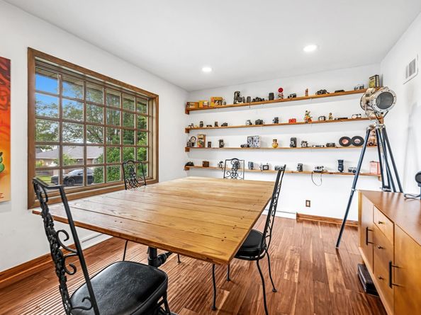 4 Gail Pl, Secaucus NJ 07094