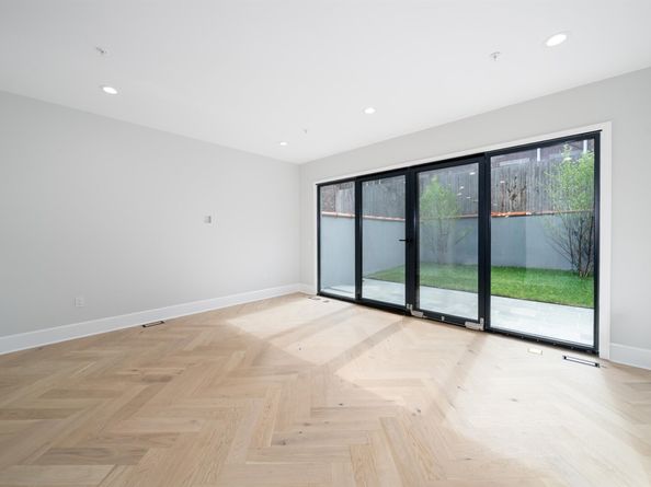 123 Bloomfield St, Hoboken NJ 07030