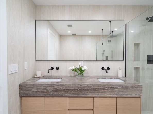 123 Bloomfield St, Hoboken NJ 07030