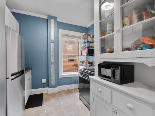 122 West 39th St A4, Bayonne NJ 07302