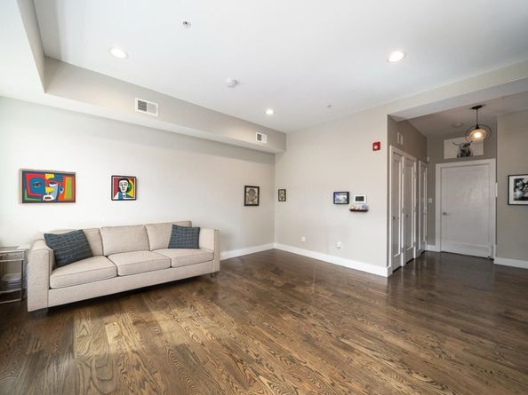 126 Delaware Ave 12, Jersey City NJ 07306