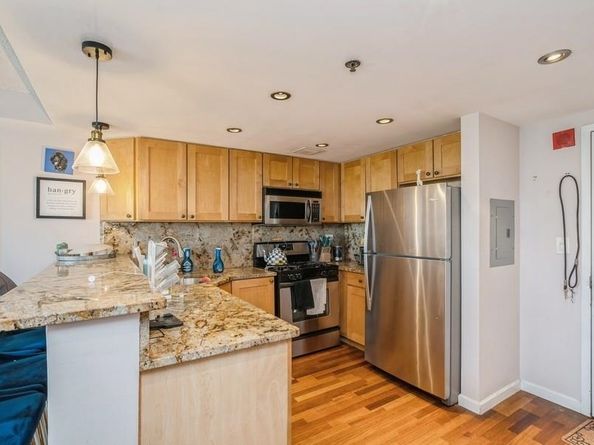700 1st St 15R, Hoboken NJ 07030
