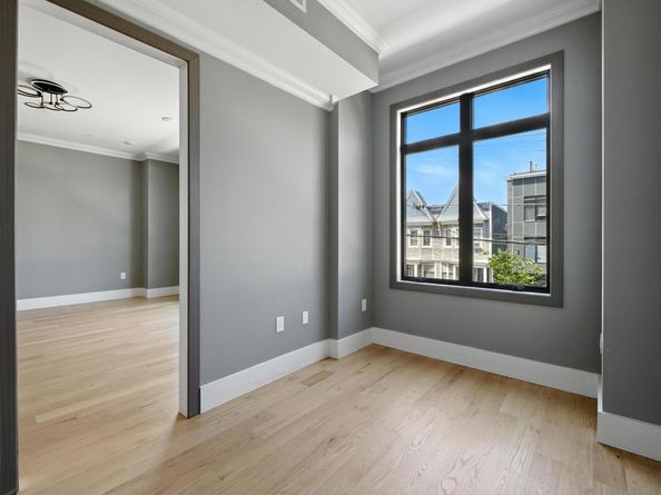24 Romaine Ave Home 2, Jersey City NJ 07306
