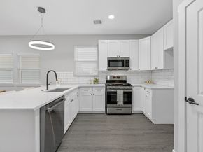 1114 Panama Street, Houston TX 77009