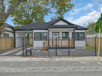 1114 Panama Street