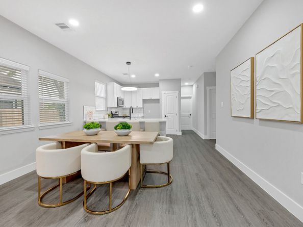 1114 Panama Street, Houston TX 77009