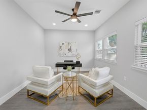 1114 Panama Street, Houston TX 77009