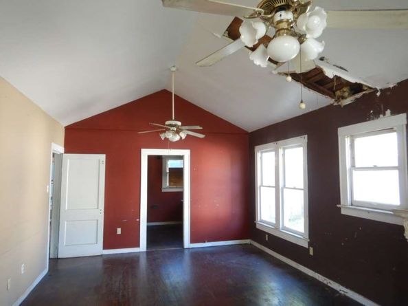 6636 Avenue P, Houston TX 77011