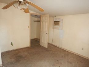 6636 Avenue P, Houston TX 77011