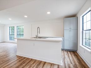 3202 Parkwood Drive, Houston TX 77021