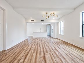 3202 Parkwood Drive, Houston TX 77021