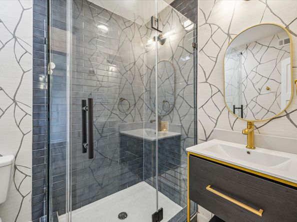 3202 Parkwood Drive, Houston TX 77021