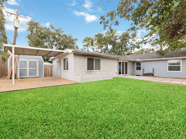 3815 April Lane, Houston TX 77092