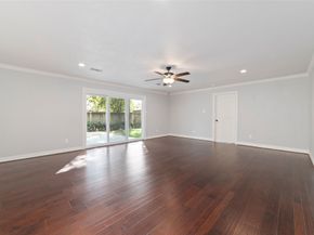 3815 April Lane, Houston TX 77092