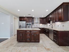 3815 April Lane, Houston TX 77092