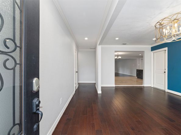 3815 April Lane, Houston TX 77092