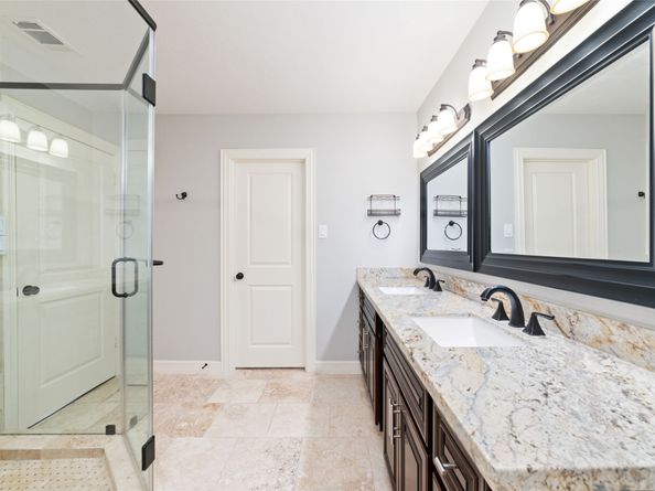 3815 April Lane, Houston TX 77092