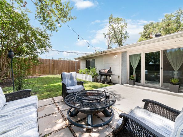 3815 April Lane, Houston TX 77092