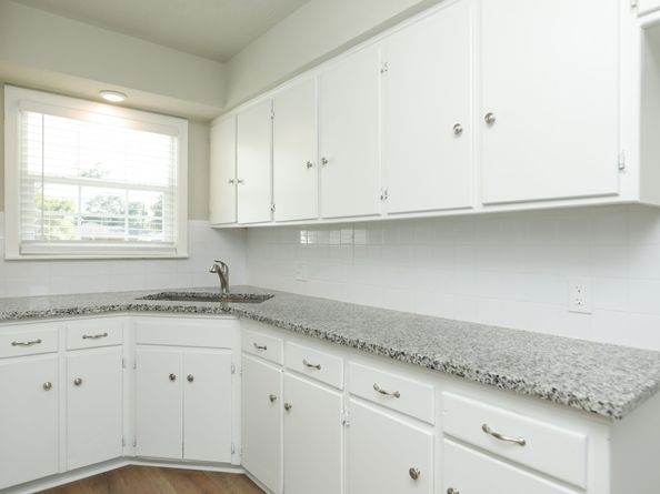 631 Edgebrook Drive, Houston TX 77034