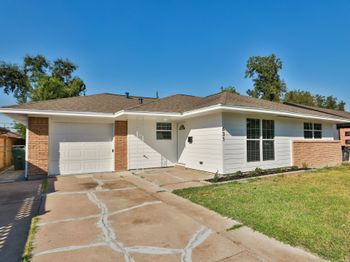 631 Edgebrook Drive