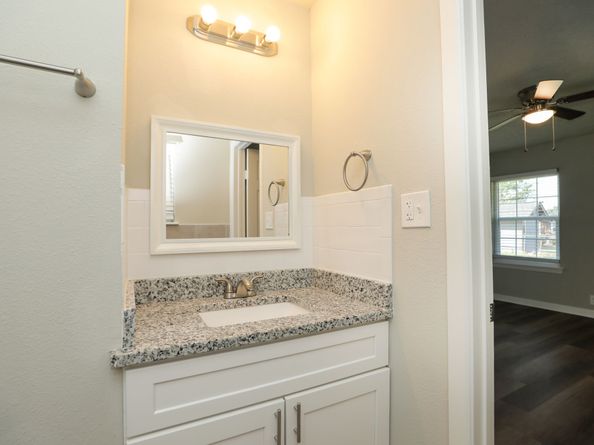 631 Edgebrook Drive, Houston TX 77034