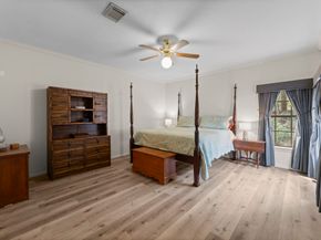 23 Shiny Pebble Place, The Woodlands TX 77381