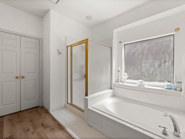 23 Shiny Pebble Place, The Woodlands TX 77381