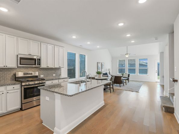 2754 Hidden Hollow Lane, Conroe TX 77385