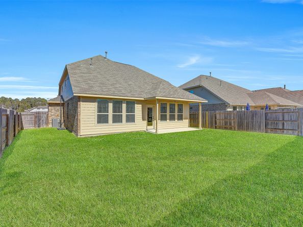 2754 Hidden Hollow Lane, Conroe TX 77385