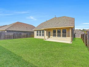 2754 Hidden Hollow Lane, Conroe TX 77385