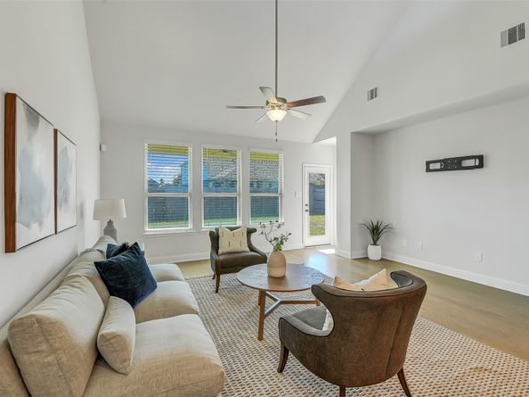 2754 Hidden Hollow Lane, Conroe TX 77385