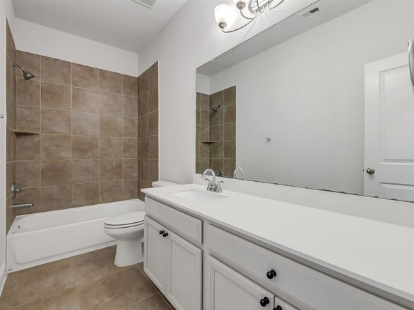 2754 Hidden Hollow Lane, Conroe TX 77385