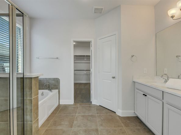 2754 Hidden Hollow Lane, Conroe TX 77385