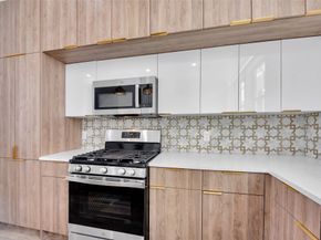 1805 Emir Street G, Houston TX 77009