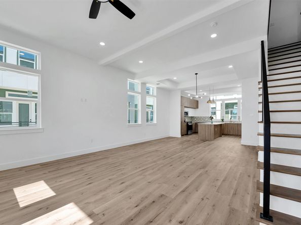 1805 Emir Street G, Houston TX 77009