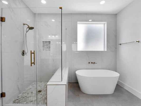 1805 Emir Street G, Houston TX 77009