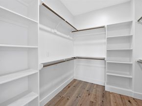 1805 Emir Street G, Houston TX 77009