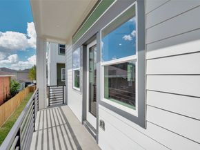 1805 Emir Street G, Houston TX 77009