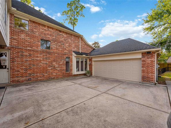 7602 Crystal Isle Lane, Humble TX 77396