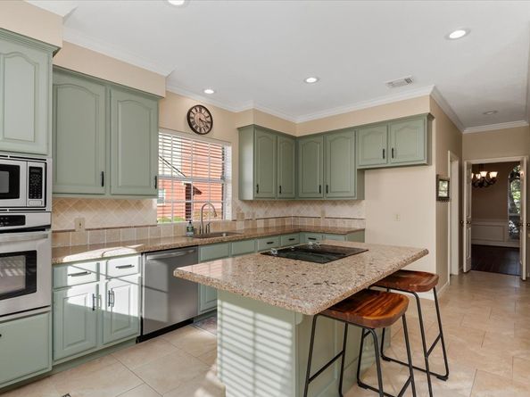 3727 Brookvale Court, Kingwood TX 77345