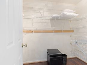 2323 Fairwind Drive 858, Houston TX 77062