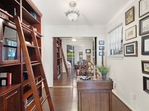 2323 Fairwind Drive 858, Houston TX 77062