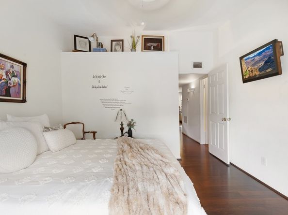 2323 Fairwind Drive 858, Houston TX 77062