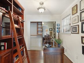 2323 Fairwind Drive 858, Houston TX 77062